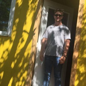 Meet your Posher, Eric